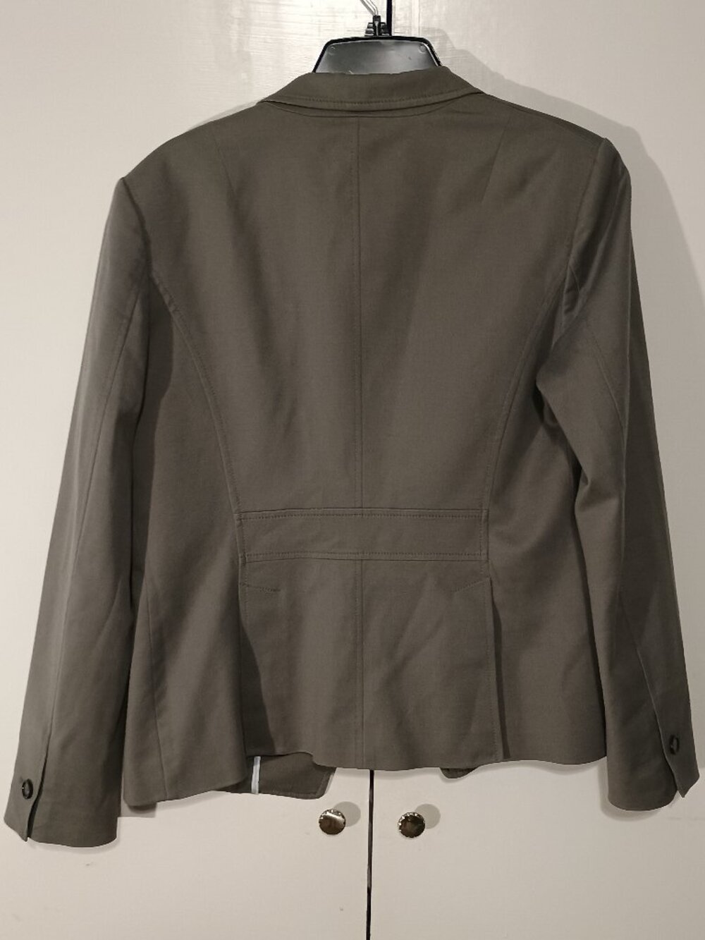 Banana Republic Olive Green Tailored Blazer - Picture 3 of 8
